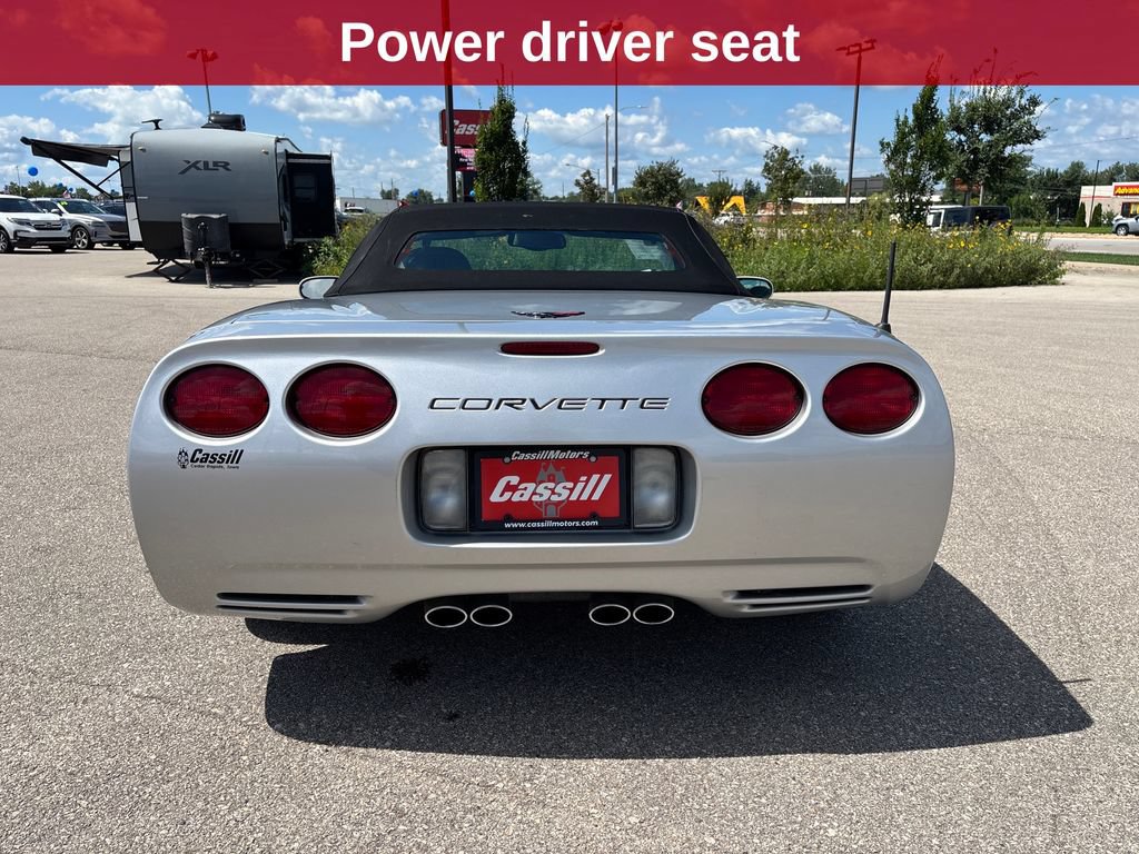 Used 2001 Chevrolet Corvette Convertible w/ Preferred Equipment Group2 RWD image 4