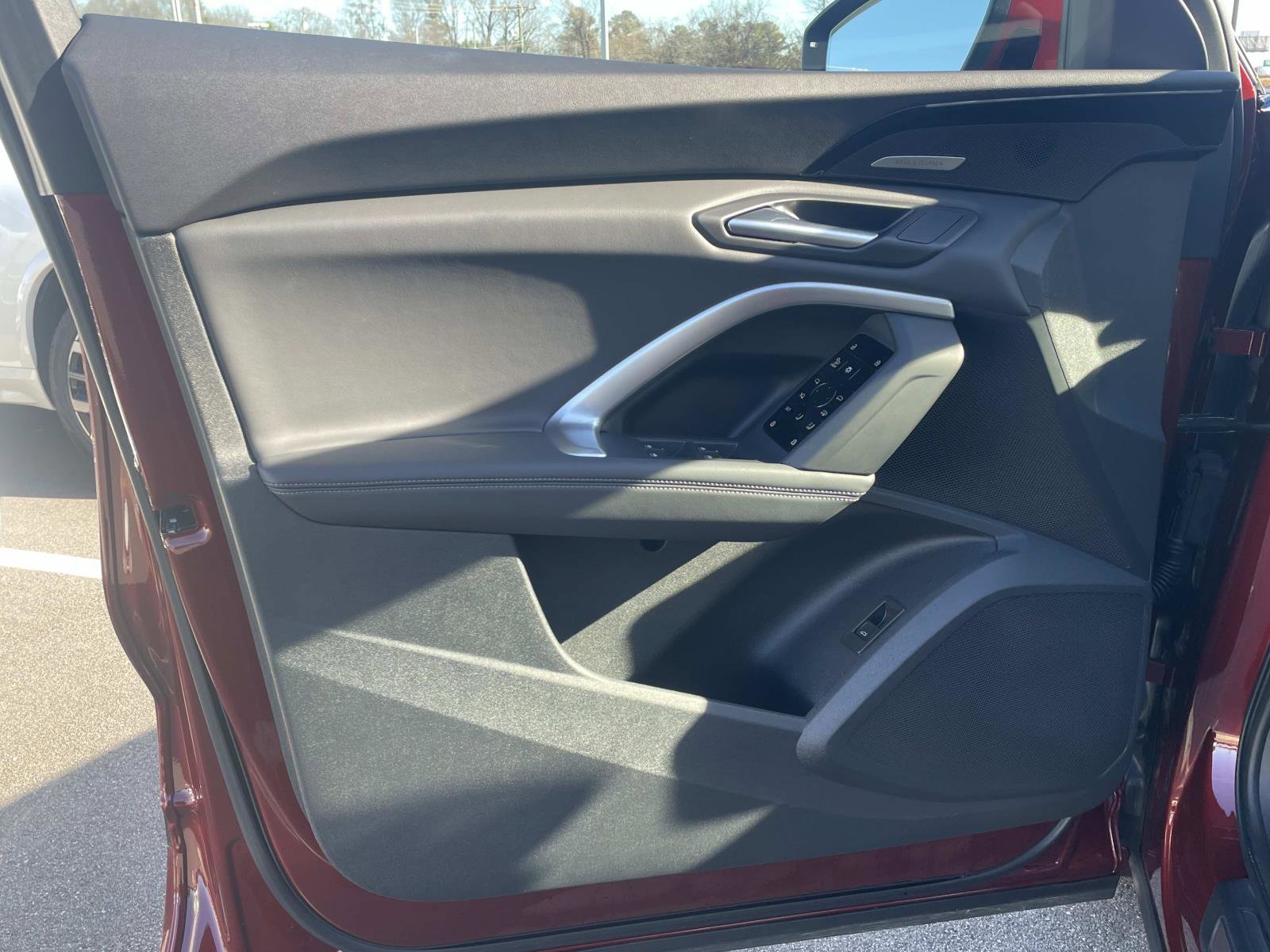 Used 2025 Audi Q5 Premium Plus w/ Premium Plus image 16