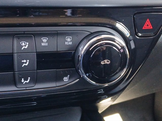 New 2026 Chevrolet Trax LT w/ Driver Confidence Package FWD image 16