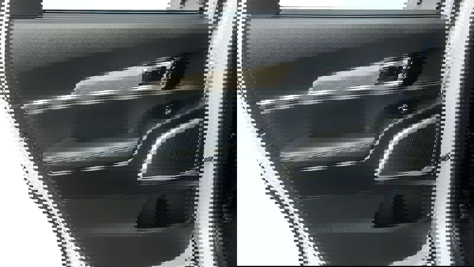 Used 2022 Kia Telluride EX w/ EX Premium Package image 25