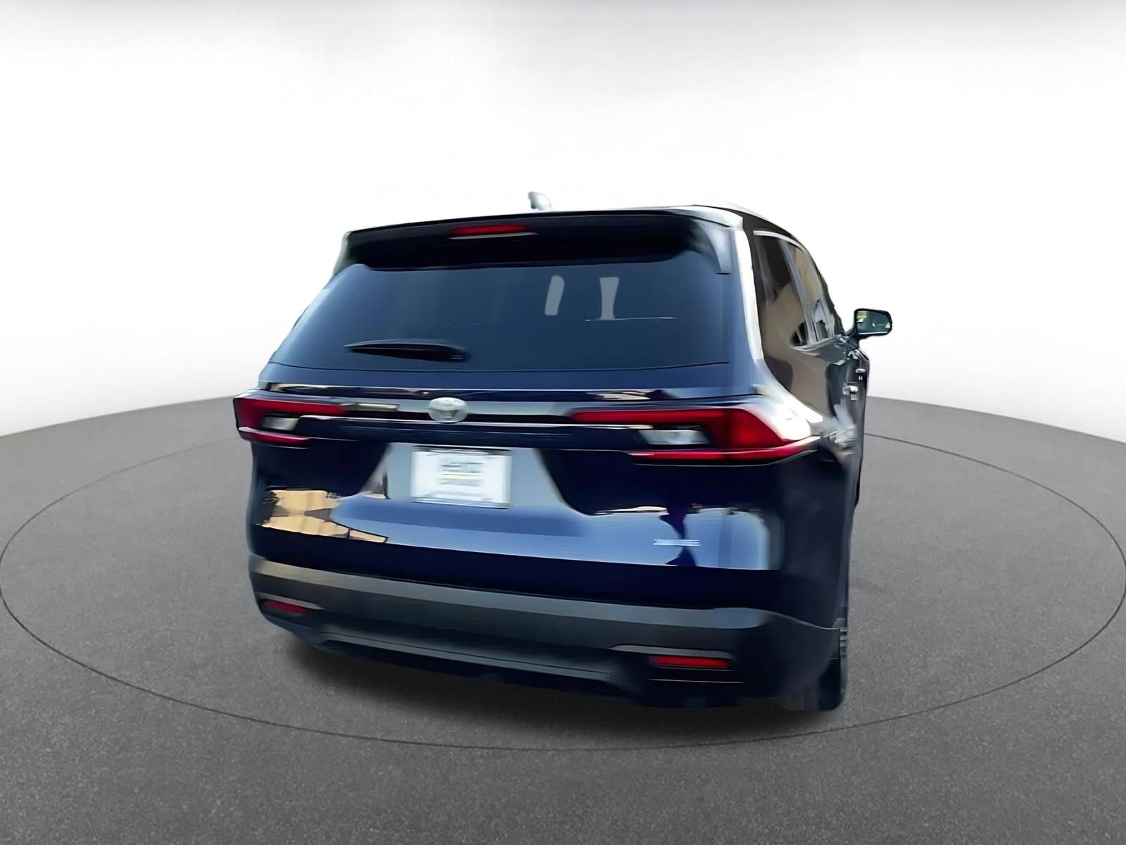 Used 2025 Toyota Grand Highlander FWD image 14