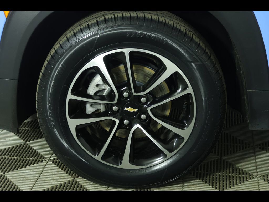 Used 2024 Chevrolet TrailBlazer LT w/ Driver Confidence Package FWD image 7