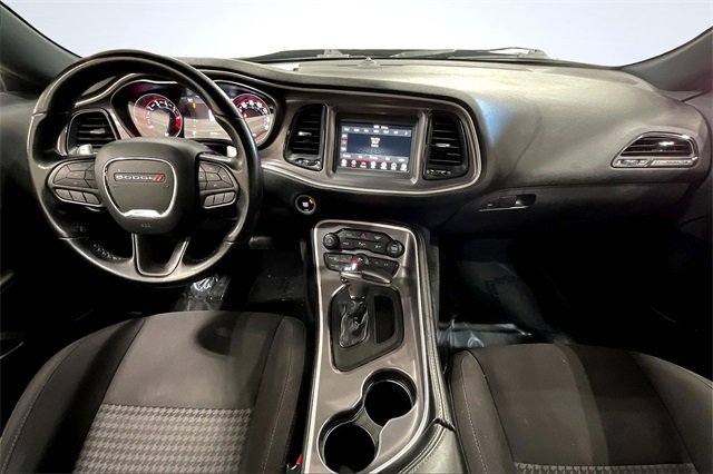Used 2022 Dodge Challenger GT image 16