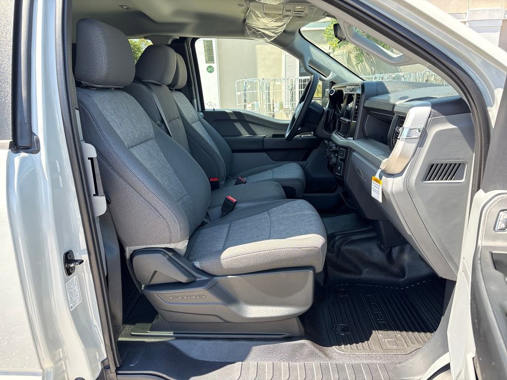 New 2026 Ford F350 XL w/ 360-Degree Camera Package image 5