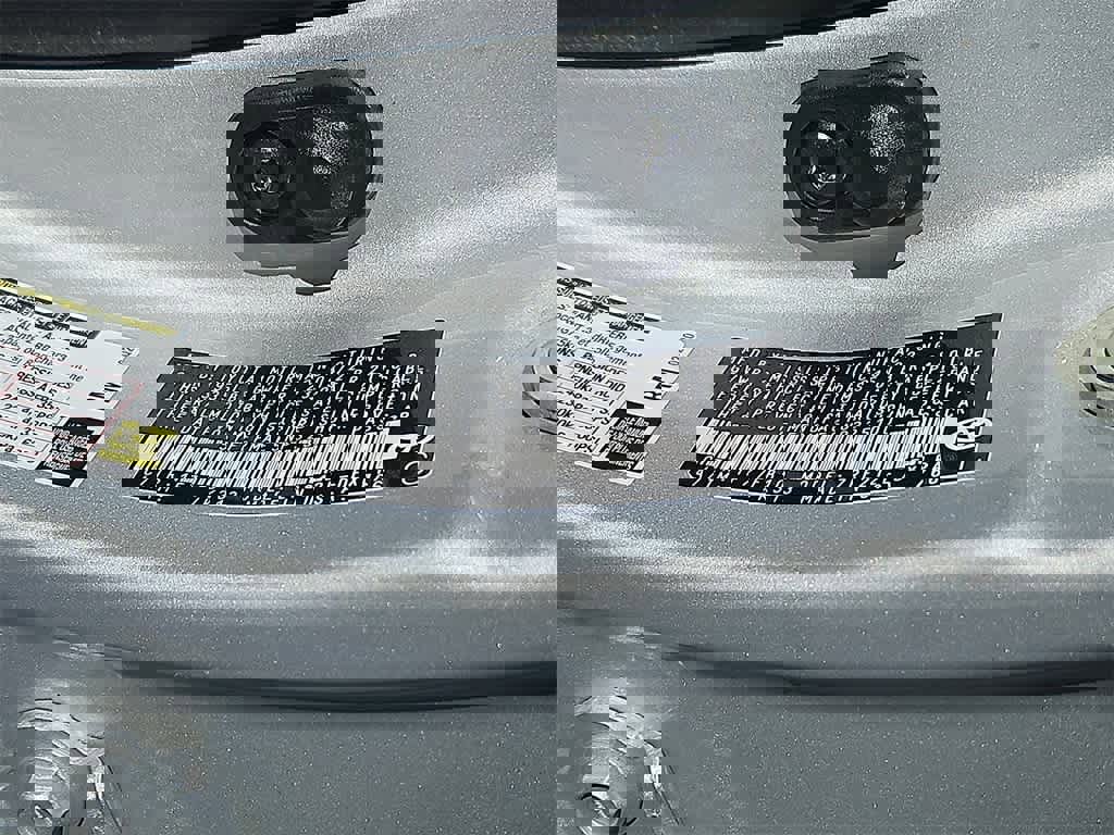 Used 2022 Toyota Corolla LE image 22