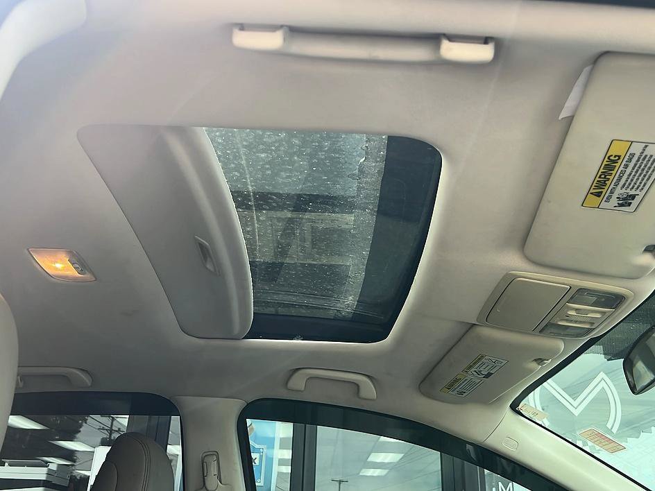 Used 2012 Honda CR-V EX-L image 19