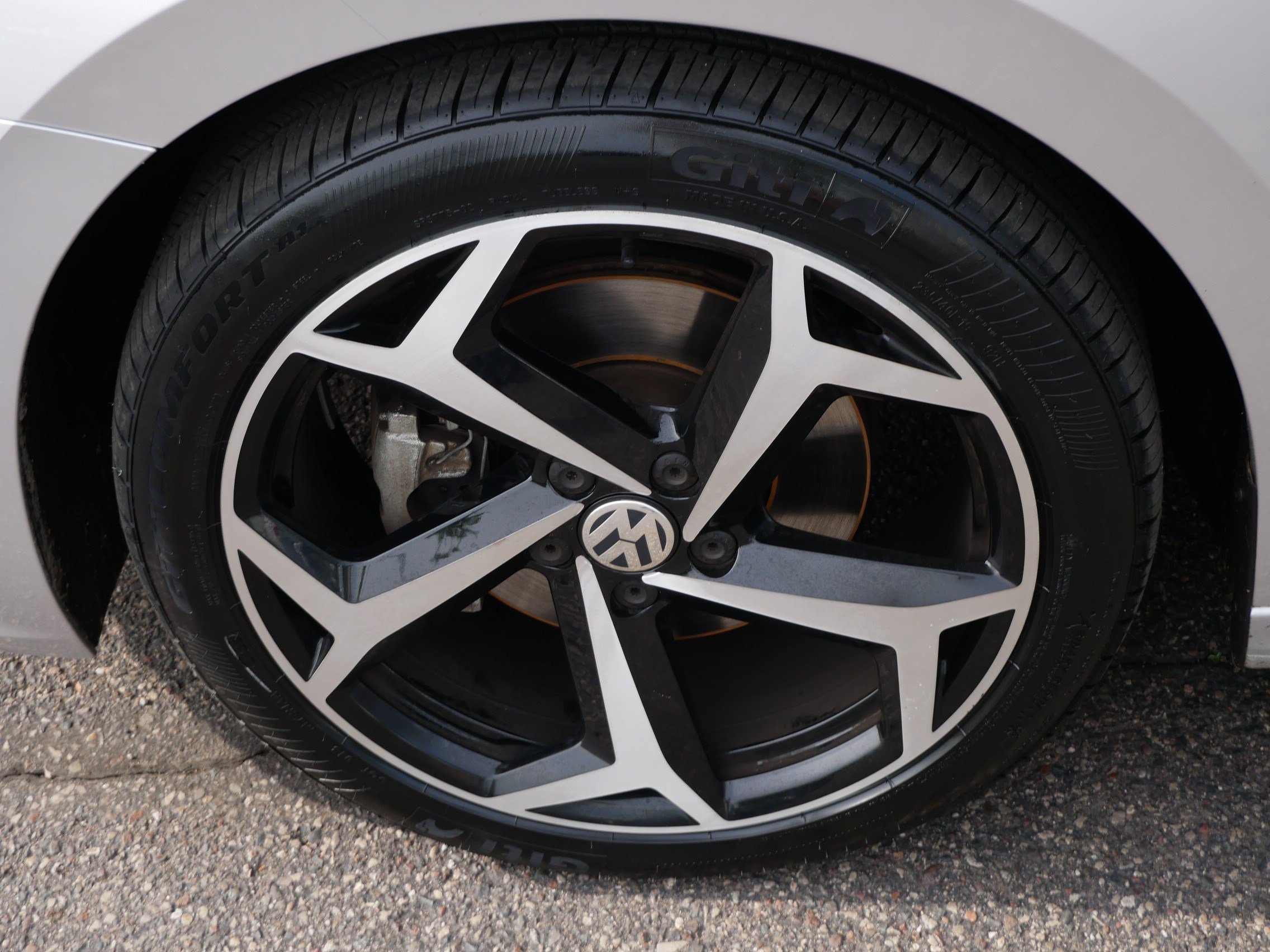 Certified 2020 Volkswagen Passat 2.0T R-Line FWD image 15