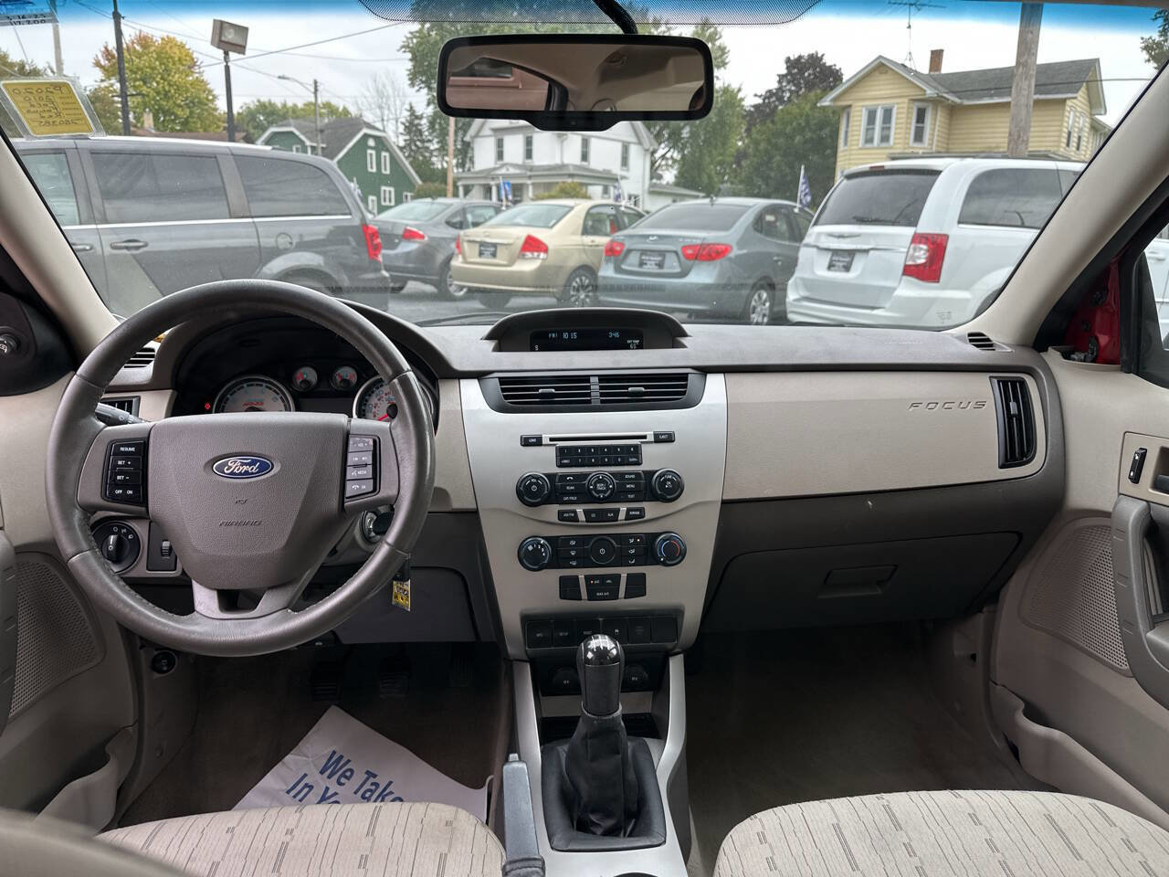 Used 2010 Ford Focus SE image 17