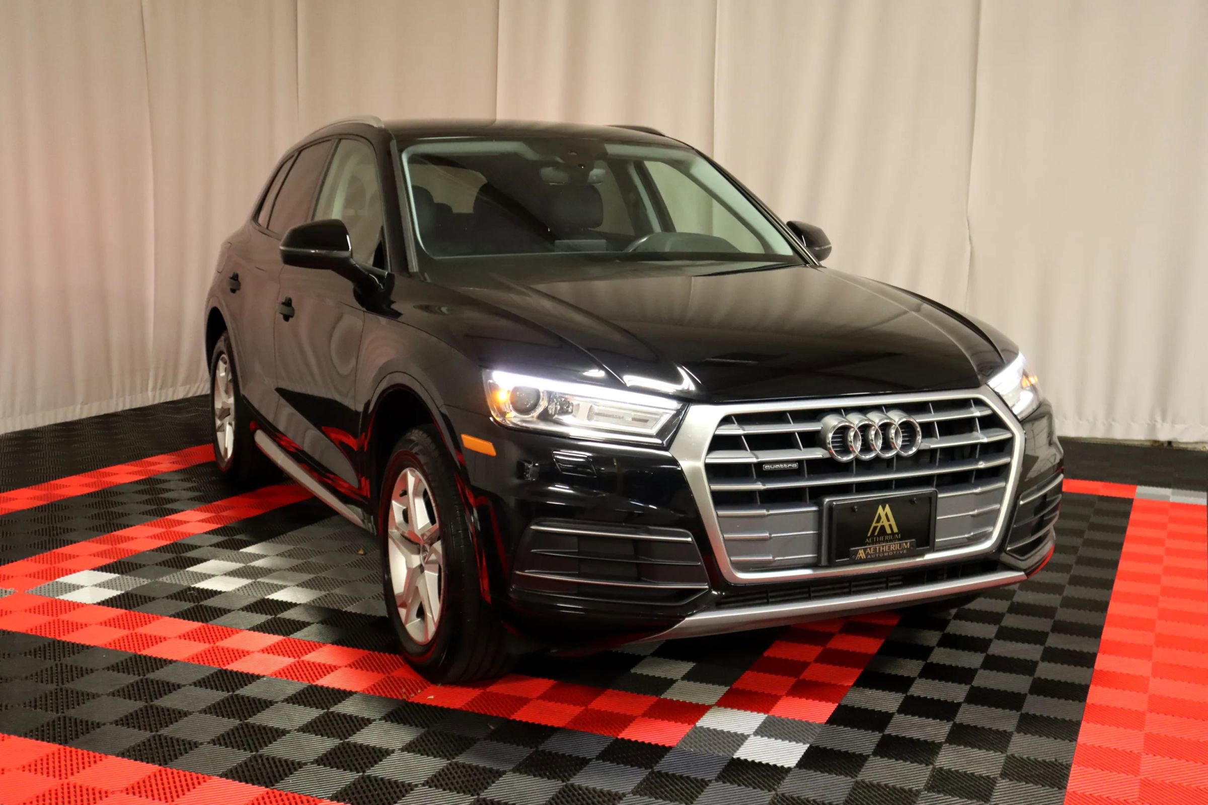 Used 2018 Audi Q5 2.0T Premium w/ Convenience Package image 5
