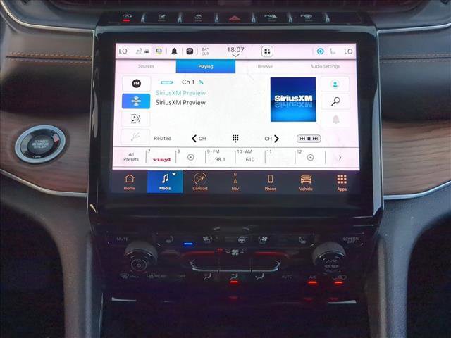Used 2022 Jeep Grand Cherokee L Summit w/ Luxury Tech Group V image 14
