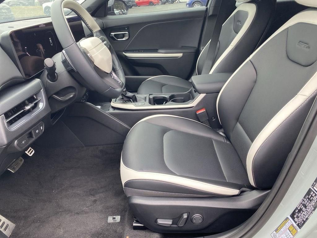 New 2025 Kia K4 GT-Line Turbo image 11