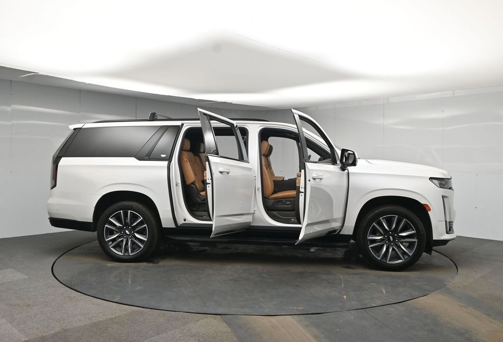 Used 2023 Cadillac Escalade ESV Sport w/ Touring Package AWD/4WD image 57