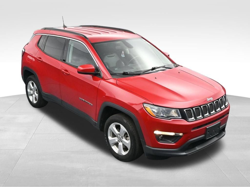 Used 2020 Jeep Compass Latitude w/ Cold Weather Group AWD/4WD image 25