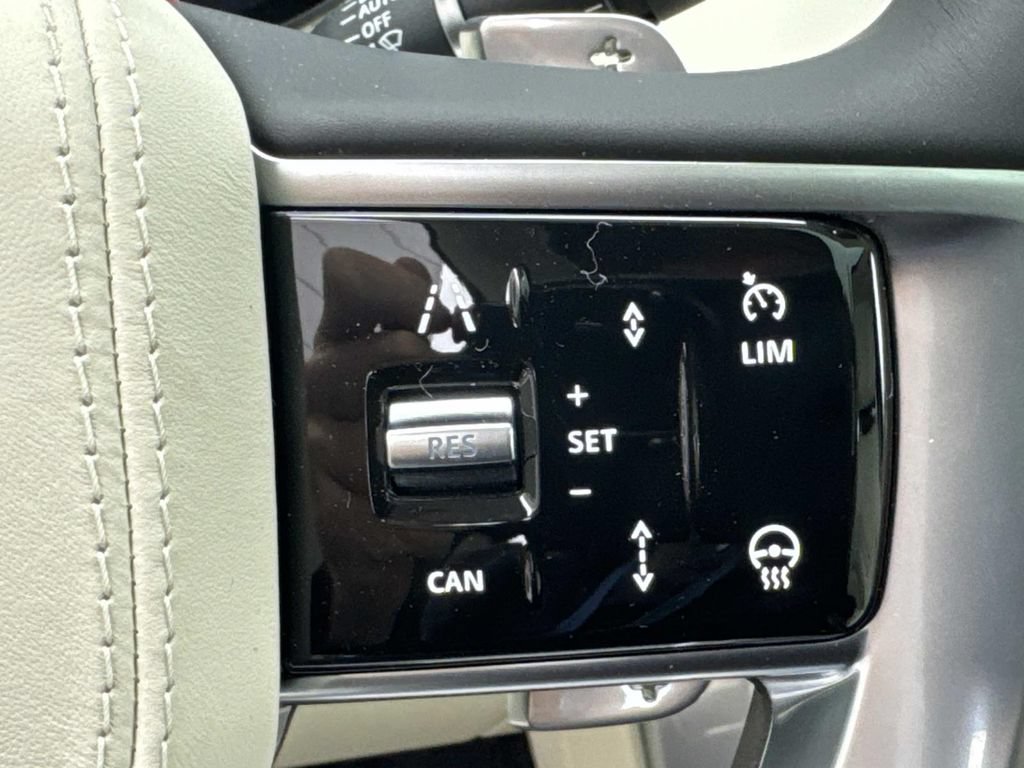 New 2026 Land Rover Range Rover SE AWD/4WD image 30