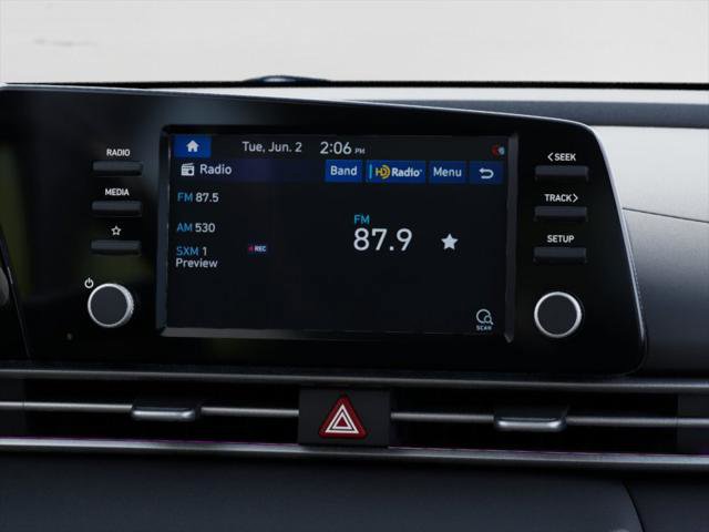 New 2026 Hyundai Elantra SE image 13