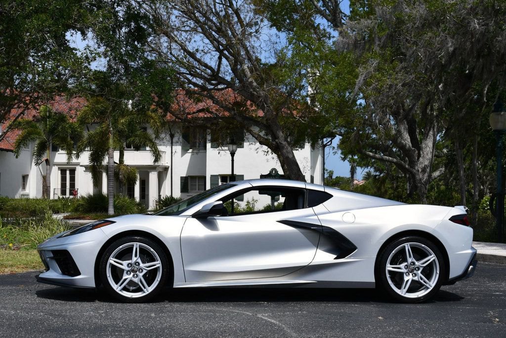 Used 2024 Chevrolet Corvette Stingray Coupe w/ Chrome Exterior Badge Package RWD image 3