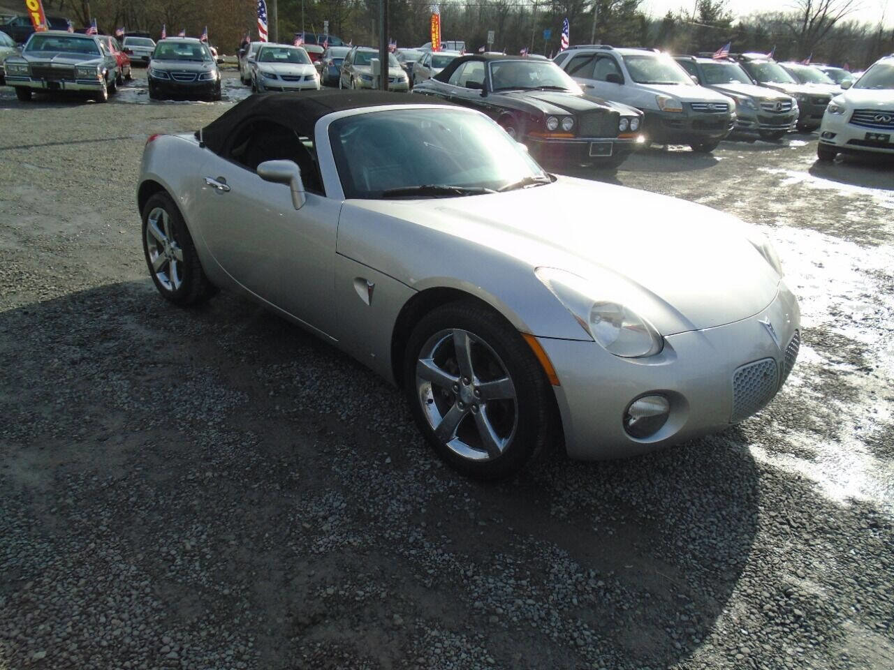 Used 2006 Pontiac Solstice Convertible w/ Premium Package image 32