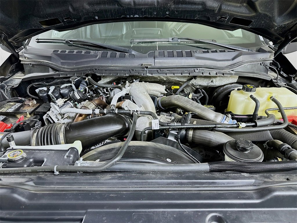 Used 2022 Ford F250 Lariat image 9