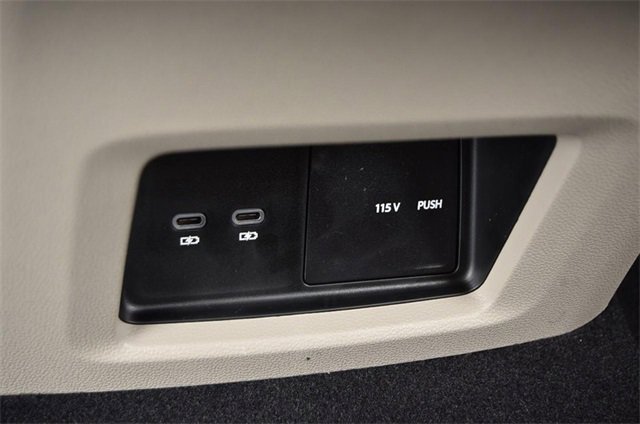 New 2026 Volkswagen Atlas SEL Premium R-Line image 23