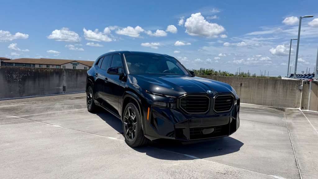 Used 2023 BMW XM AWD/4WD image 2