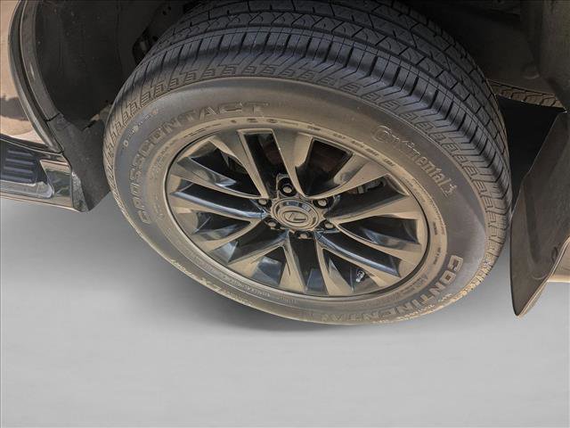 Used 2020 Lexus GX 460 Premium w/ Premium Package image 22
