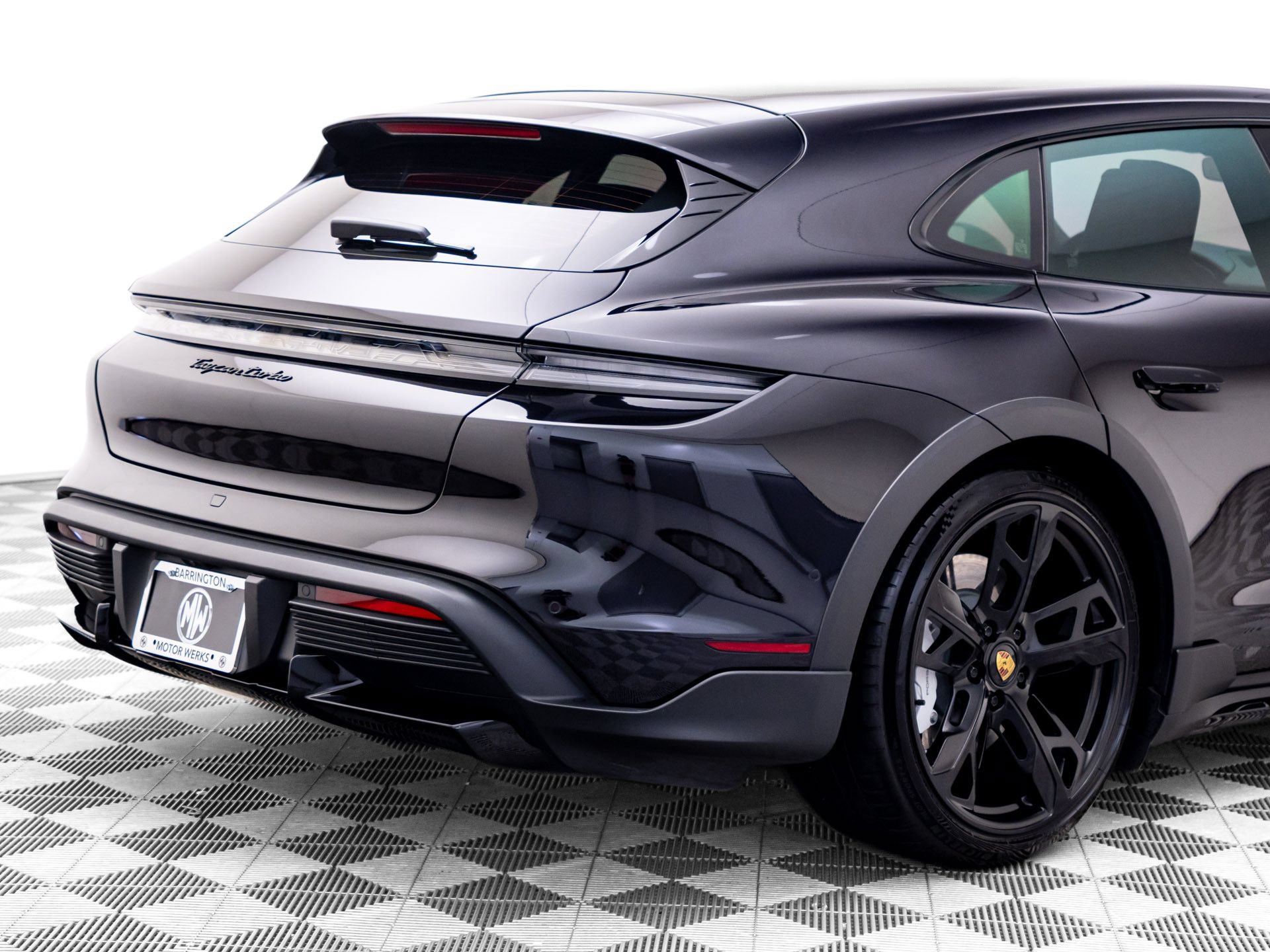 Certified 2023 Porsche Taycan Turbo AWD/4WD image 36