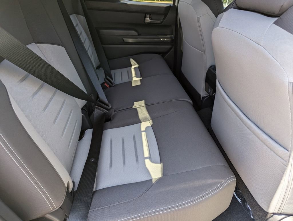 New 2025 Toyota Tacoma TRD Off-Road AWD/4WD image 17