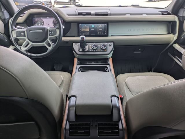 Used 2020 Land Rover Defender 110 SE AWD/4WD image 26