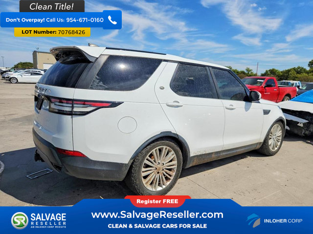 Used 2018 Land Rover Discovery SE AWD/4WD image 4