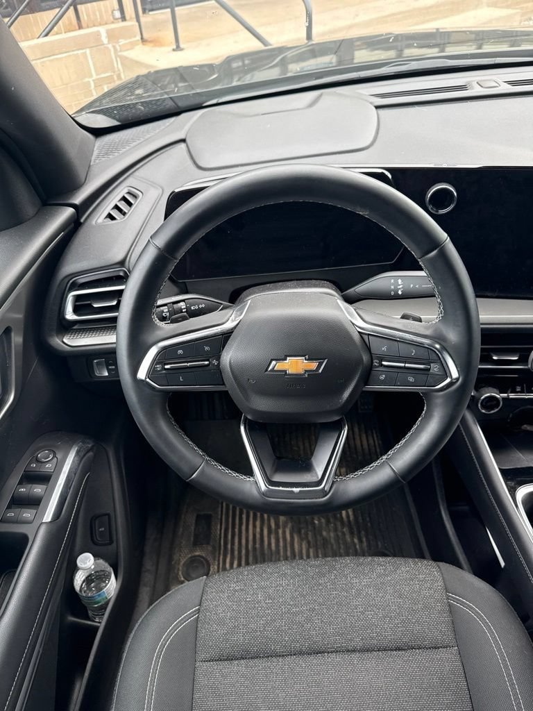 Used 2024 Chevrolet Traverse LT w/ LPO, Floor Liner Package AWD/4WD image 10
