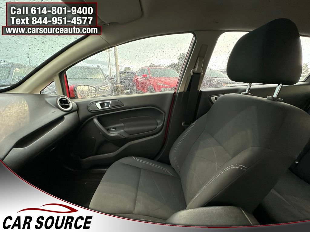 Used 2015 Ford Fiesta SE FWD image 19