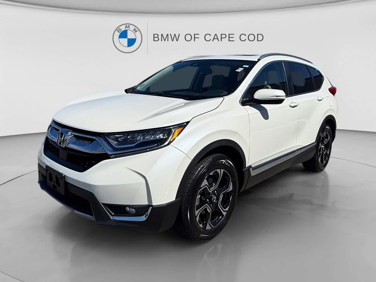 Used 2017 Honda CR-V Touring image 3