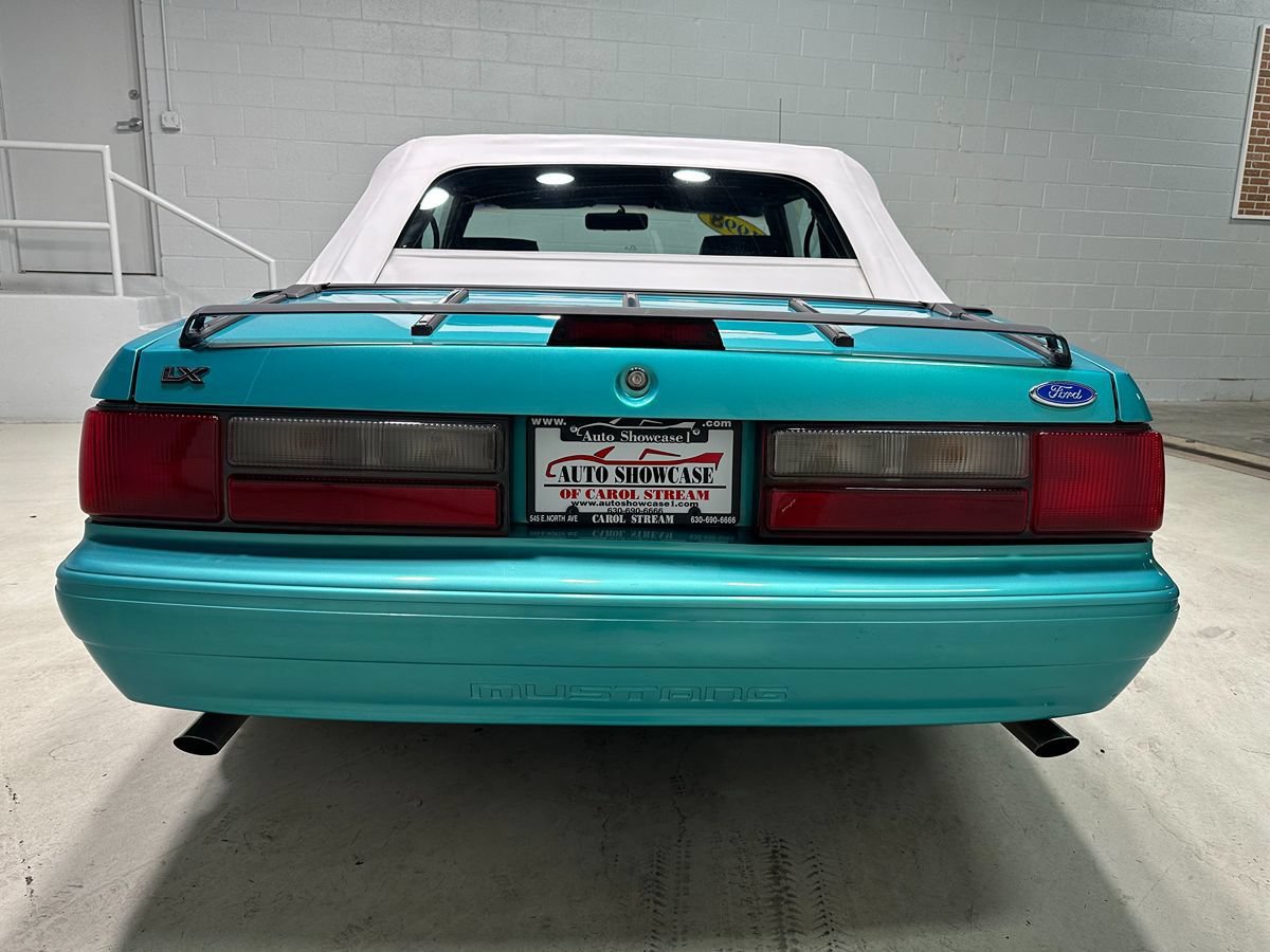 Used 1993 Ford Mustang LX RWD image 7