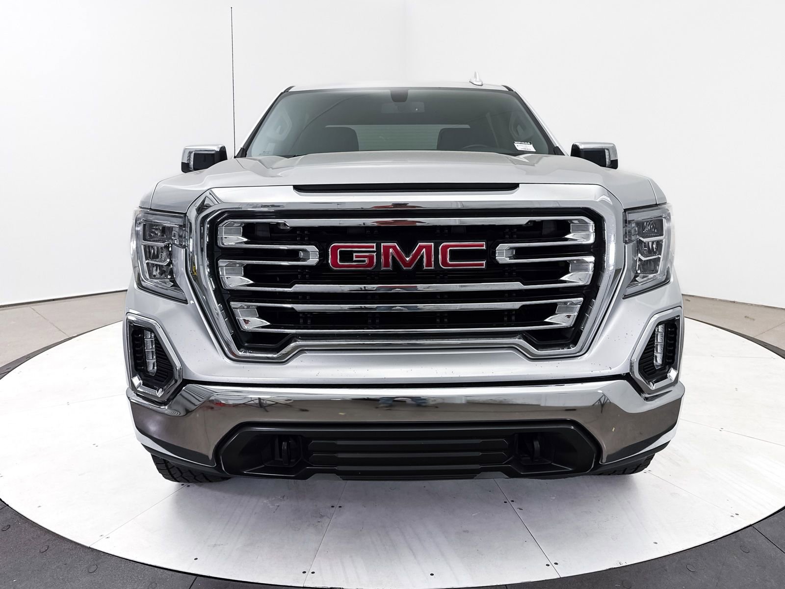 Used 2019 GMC Sierra 1500 SLT AWD/4WD image 8