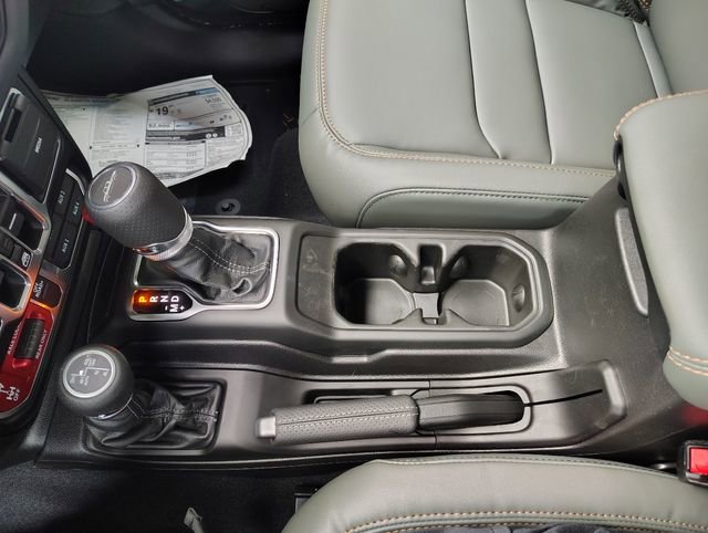 New 2026 Jeep Gladiator Mojave AWD/4WD image 23