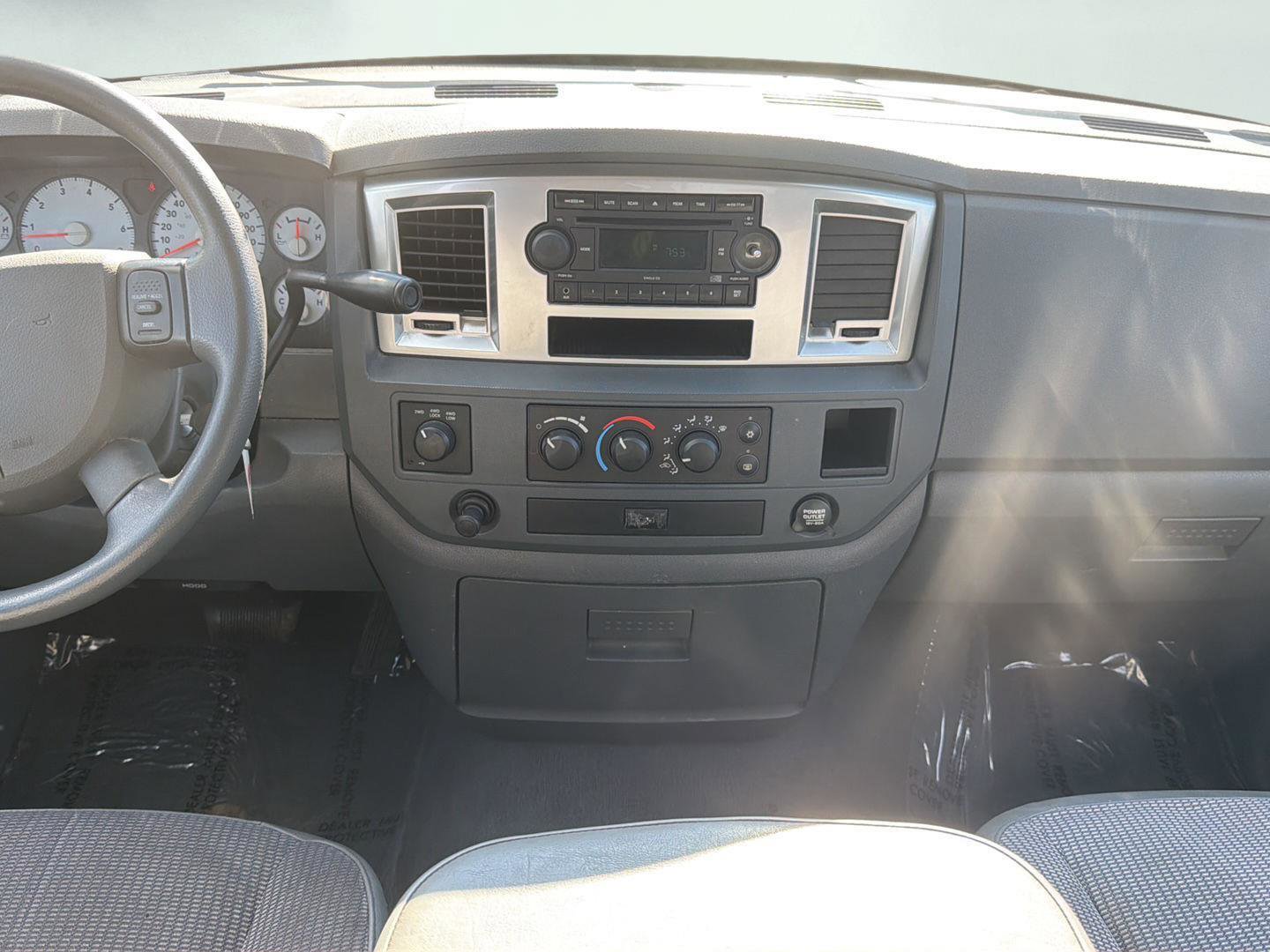 Used 2008 Dodge Ram 1500 Truck SLT AWD/4WD image 10