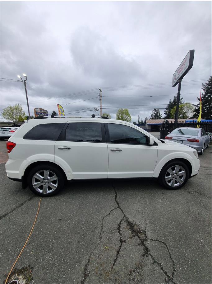 Used 2012 Dodge Journey R/T w/ Flexible Seating Group image 7