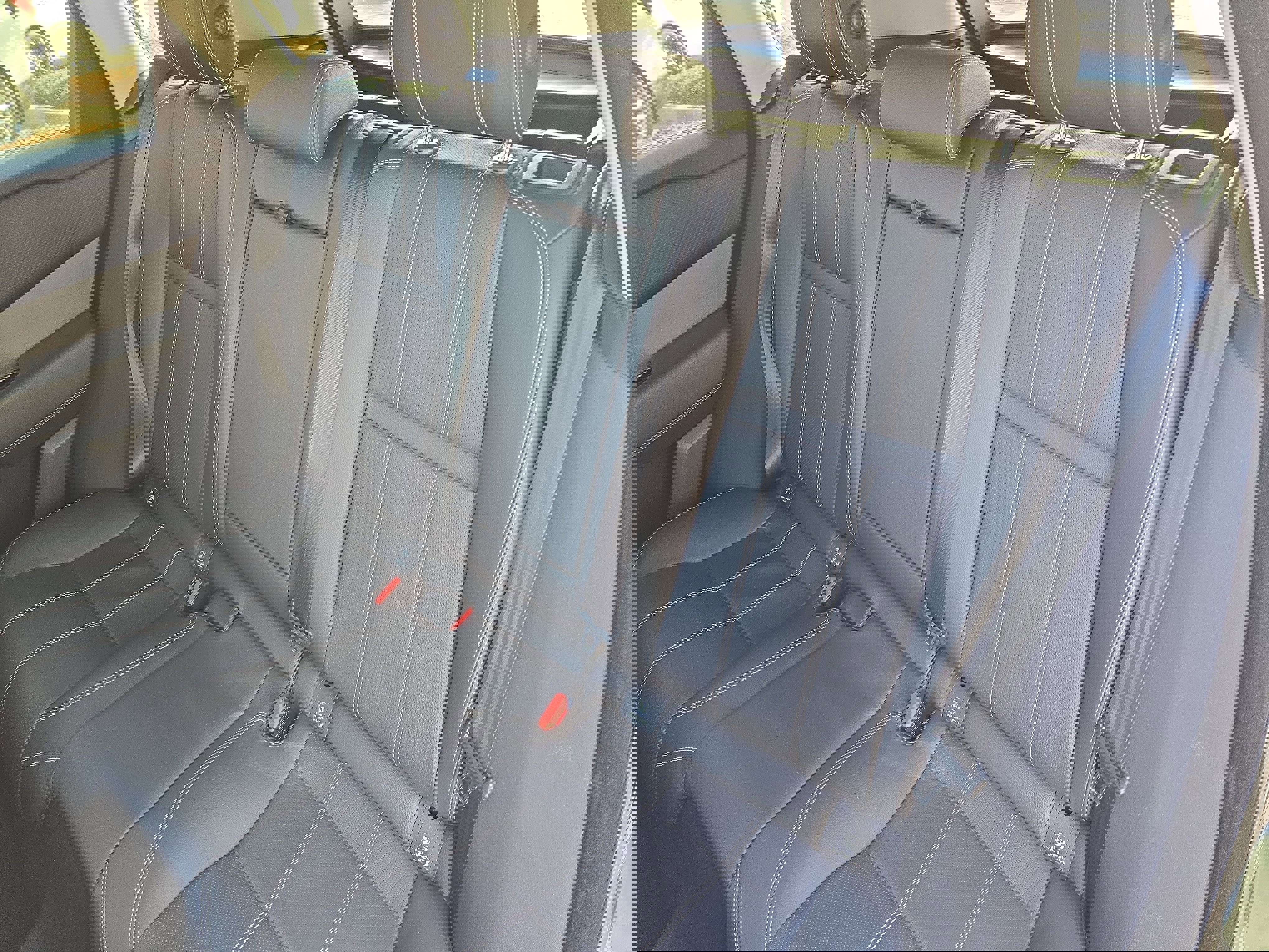 Used 2021 Land Rover Range Rover Velar S image 14