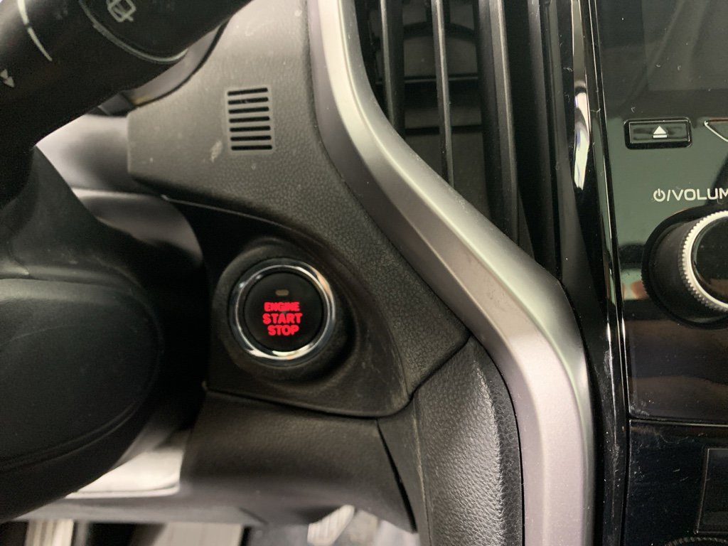 Used 2019 Subaru Ascent Limited w/ Popular Package #2 image 17