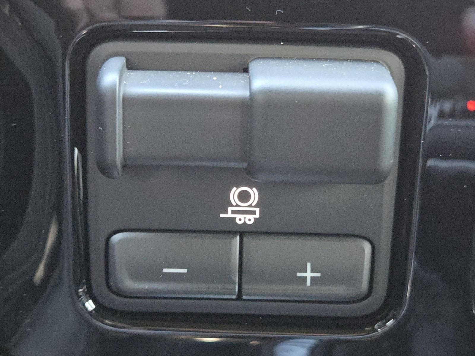 Used 2024 Chevrolet Silverado 1500 RST w/ RST All Star Premium Package image 9