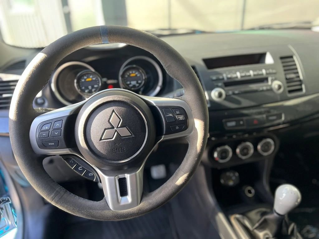 Used 2013 Mitsubishi Lancer Evolution GSR image 21