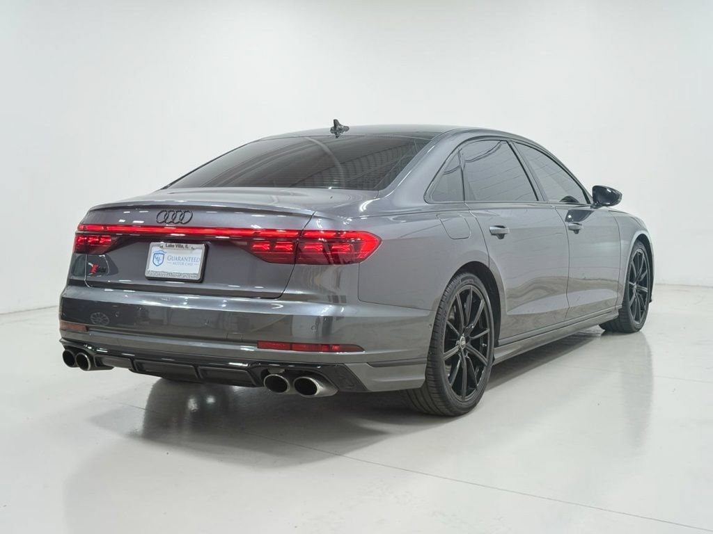 Used 2023 Audi S8 AWD/4WD image 16