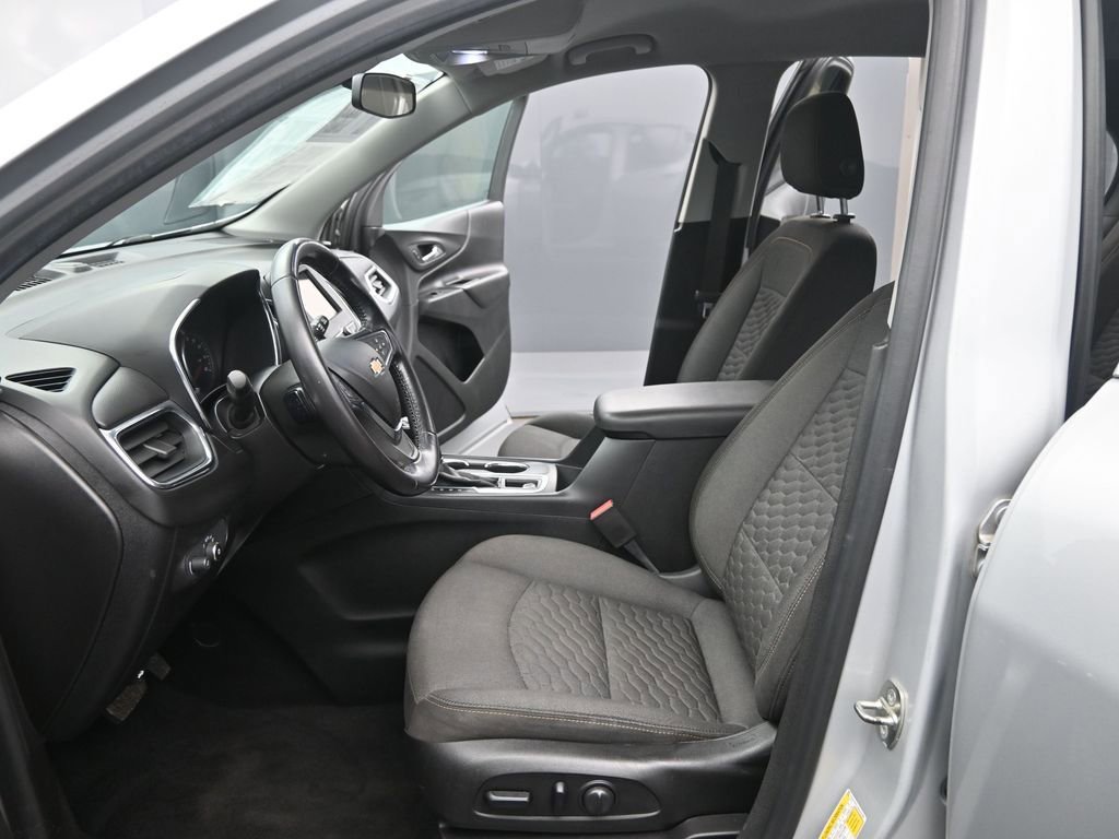 Used 2019 Chevrolet Equinox LT image 10