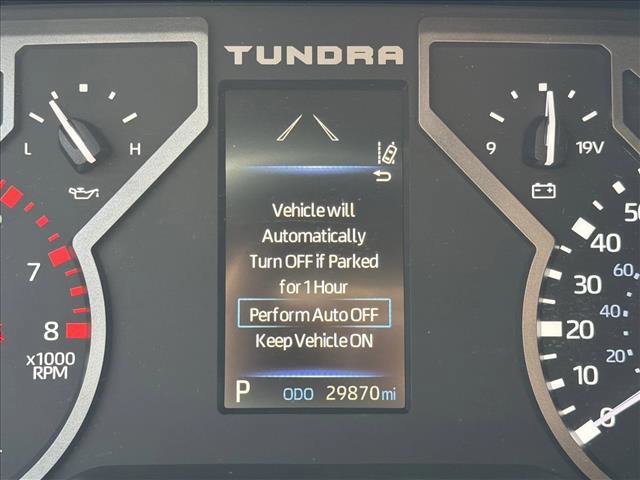 Used 2022 Toyota Tundra SR5 w/ SR5 Convenience Package AWD/4WD image 17