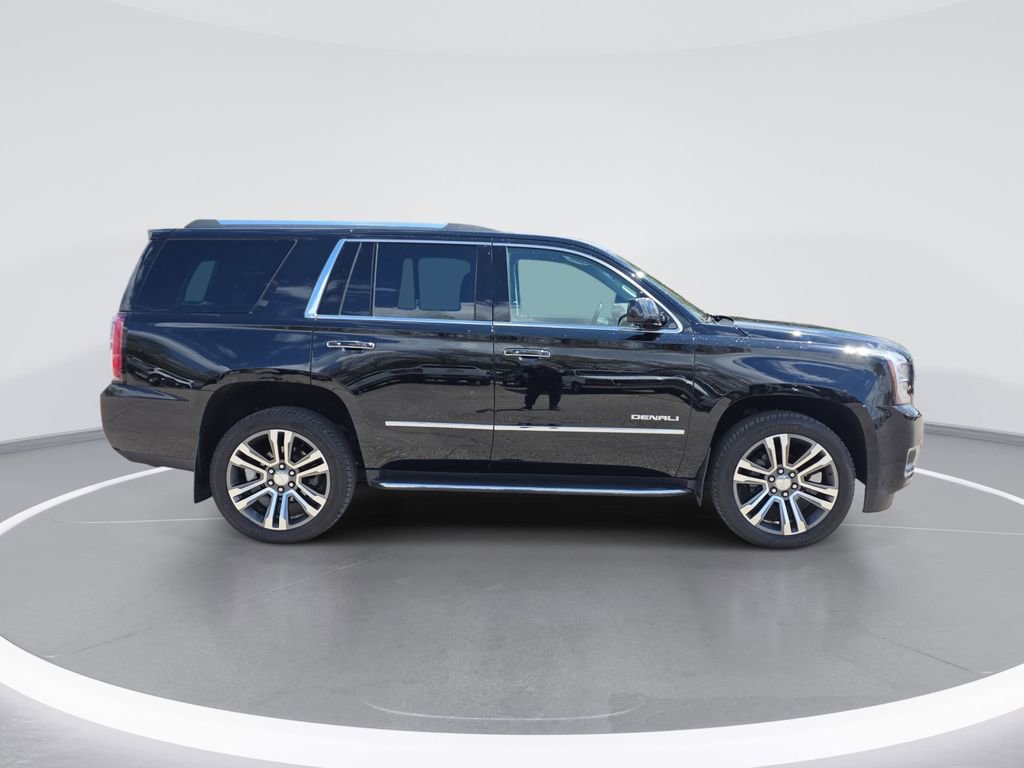 Used 2018 GMC Yukon Denali AWD/4WD image 2