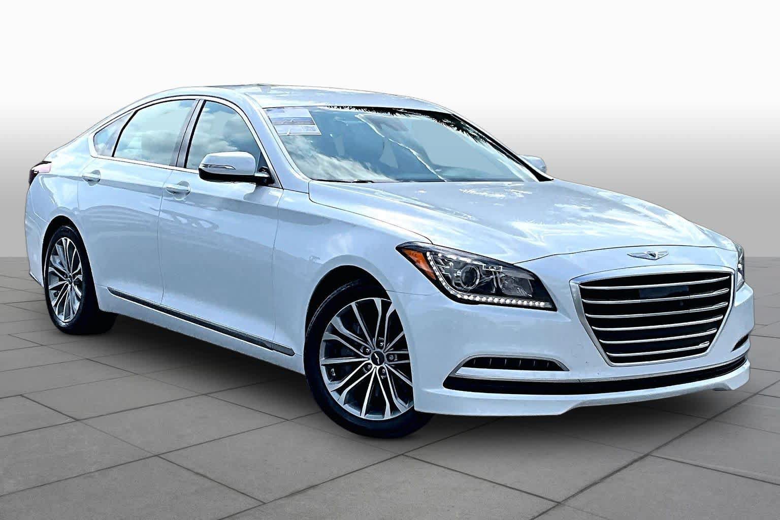 Used 2017 Genesis G80 3.8 RWD image 3