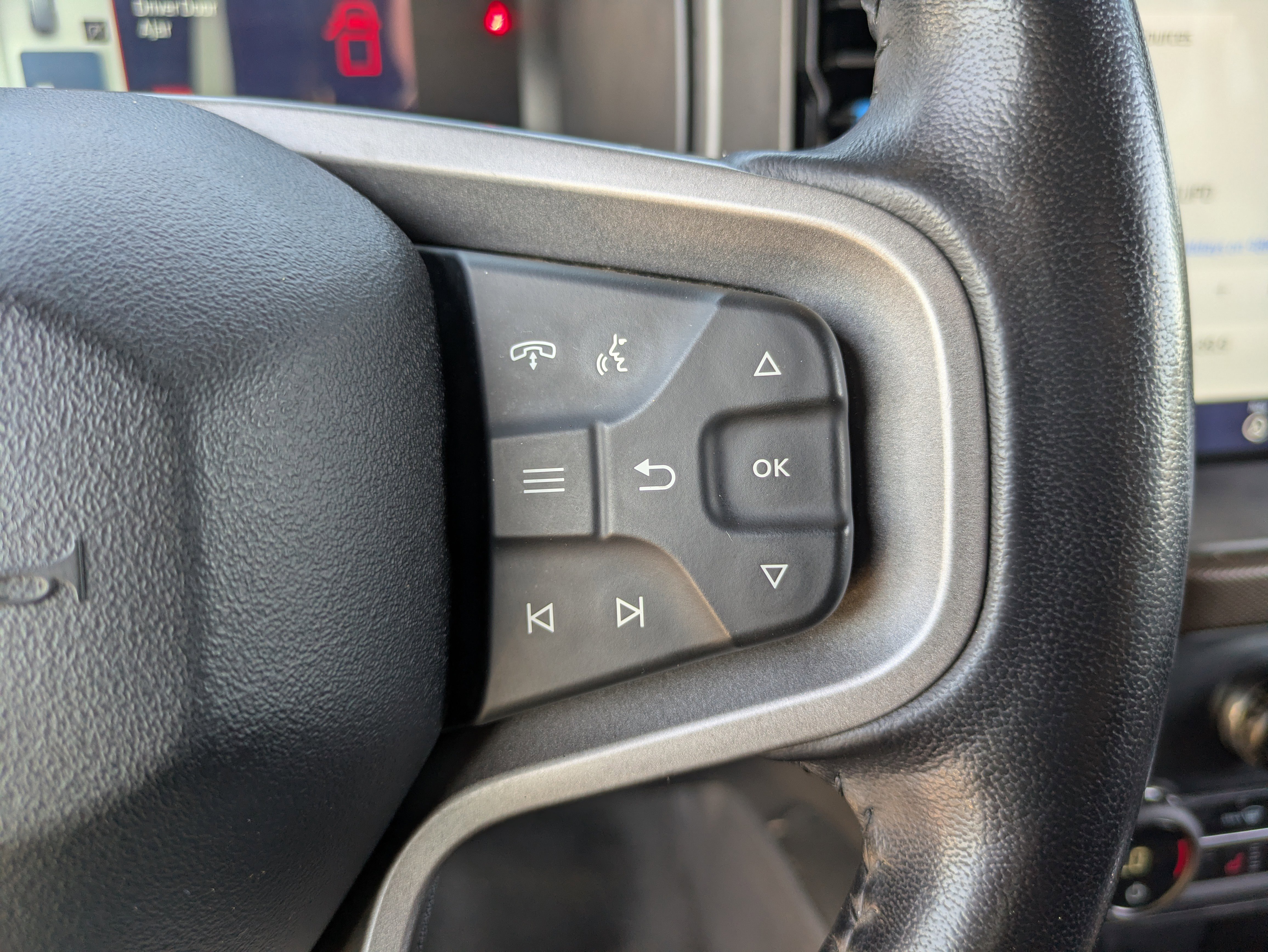 Used 2023 Ford Bronco Outer Banks image 28