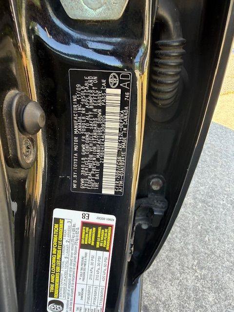 Used 2010 Toyota Corolla FWD image 38