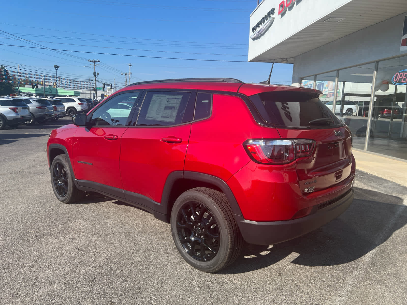 New 2026 Jeep Compass Altitude image 9
