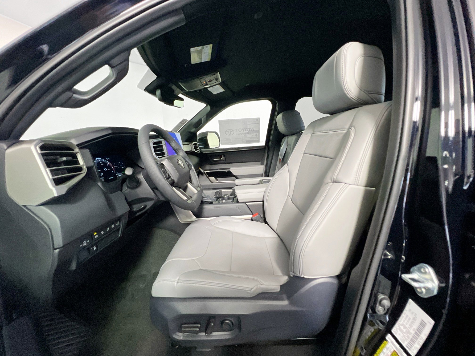 New 2026 Toyota Tundra Limited image 14